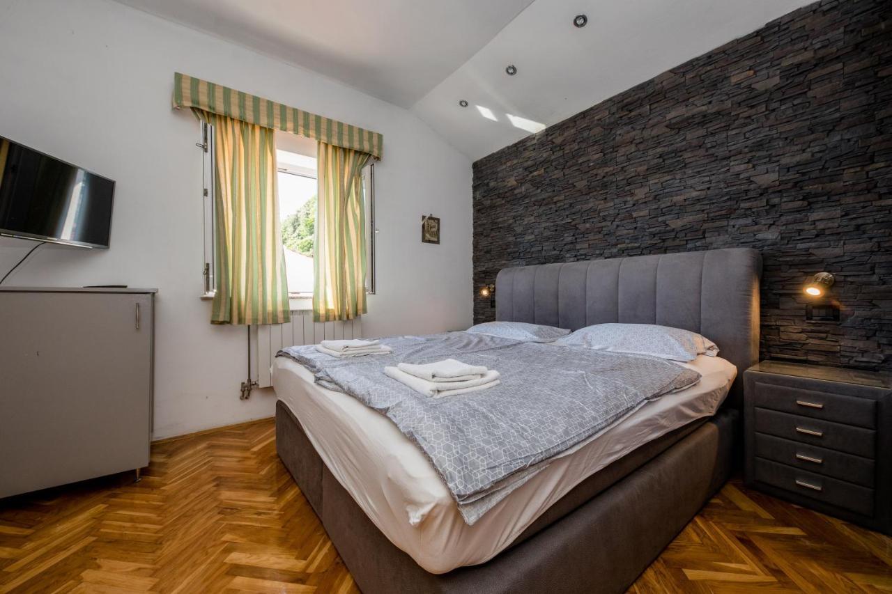Apartments And Rooms By The Sea Supetarska Draga - Gornja, Rab - 11579 Eksteriør bilde