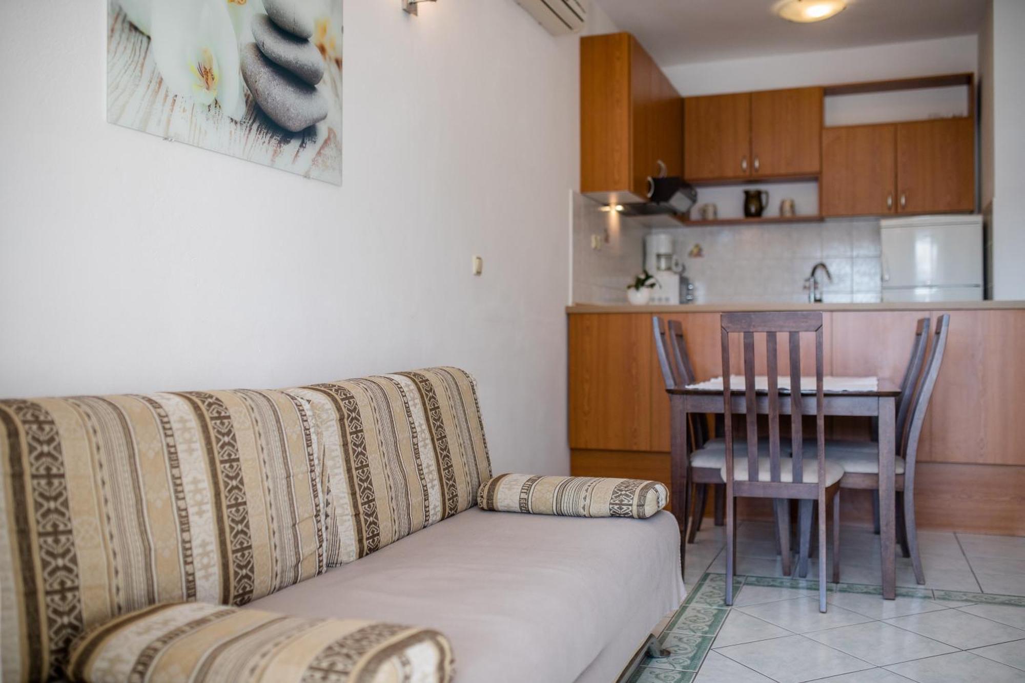 Apartments And Rooms By The Sea Supetarska Draga - Gornja, Rab - 11579 Rom bilde